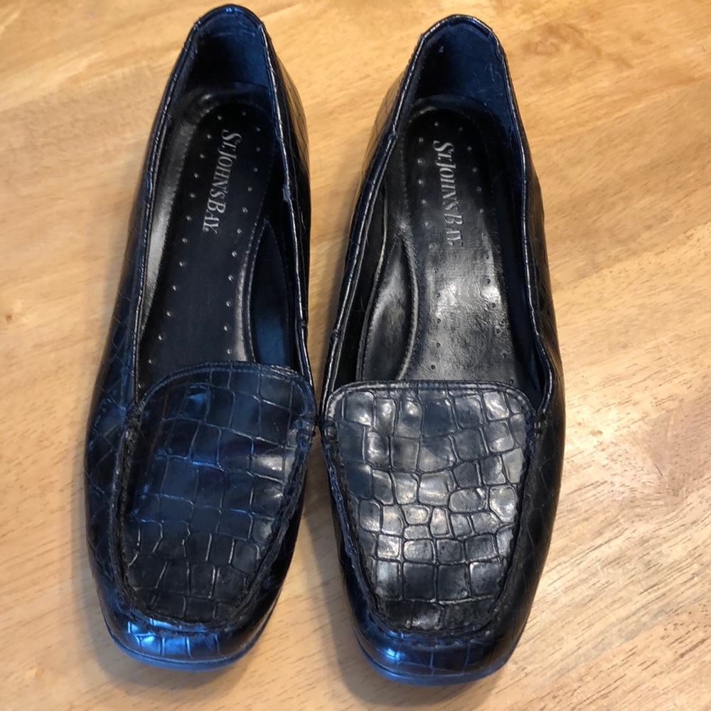 Slip ons